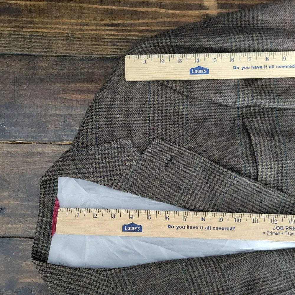 VTG JOS A BANK Men's Sport Coat Blazer Two Button Brown Plaid Wool Size 46R‎
